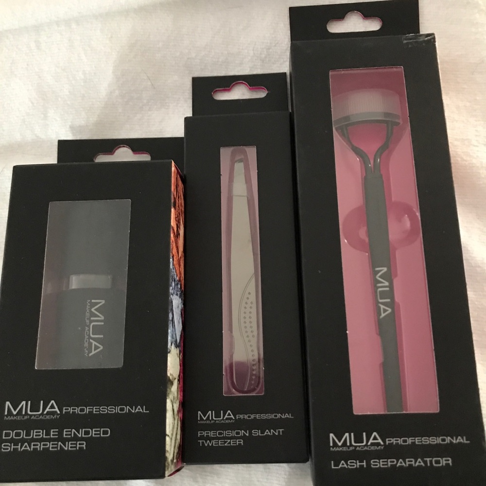 MUA PROFESSIONAL